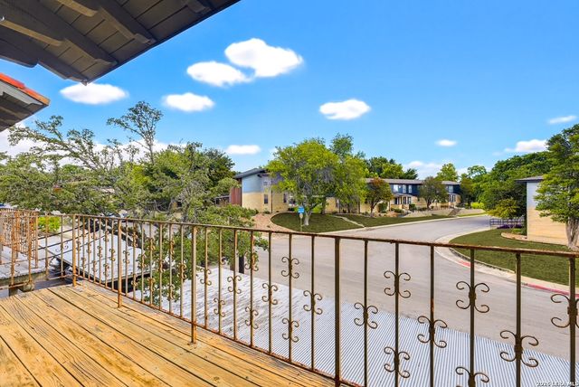 66 Brees Blvd Apt 66, San Antonio, TX 78209