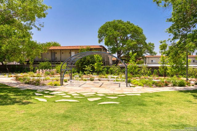 66 Brees Blvd Apt 66, San Antonio, TX 78209