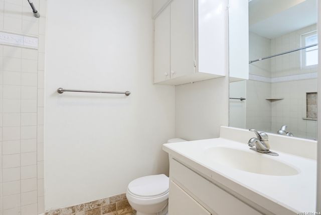 66 Brees Blvd Apt 66, San Antonio, TX 78209