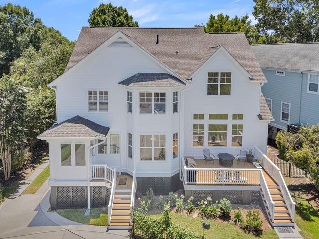 1105 Barfield Street, Daniel Island, SC 29492