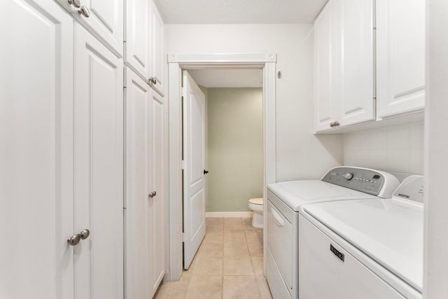 180 Freeport Drive, Jupiter, FL 33458