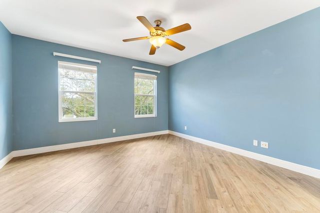 180 Freeport Drive, Jupiter, FL 33458