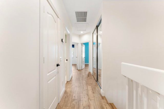 180 Freeport Drive, Jupiter, FL 33458