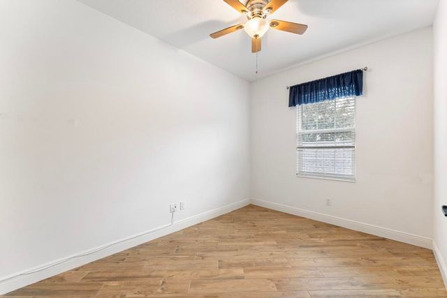 180 Freeport Drive, Jupiter, FL 33458