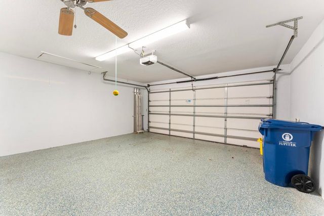 180 Freeport Drive, Jupiter, FL 33458