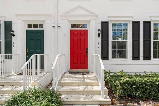 180 Freeport Drive, Jupiter, FL 33458