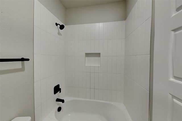 2013 Tolleson Drive, Fort Worth, TX 76008