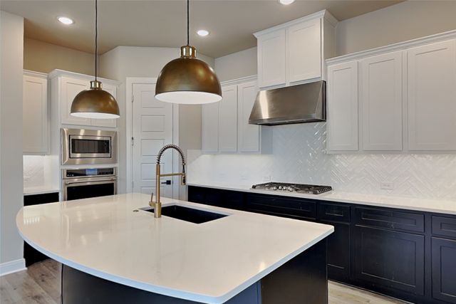 2013 Tolleson Drive, Fort Worth, TX 76008