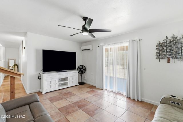 11165 W Anthony Drive, Tucson, AZ 85743