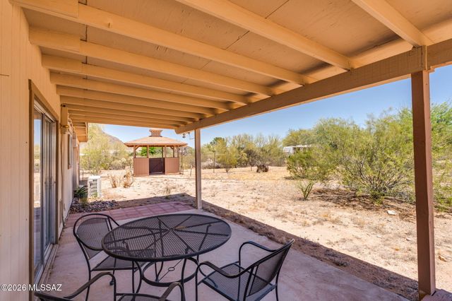11165 W Anthony Drive, Tucson, AZ 85743