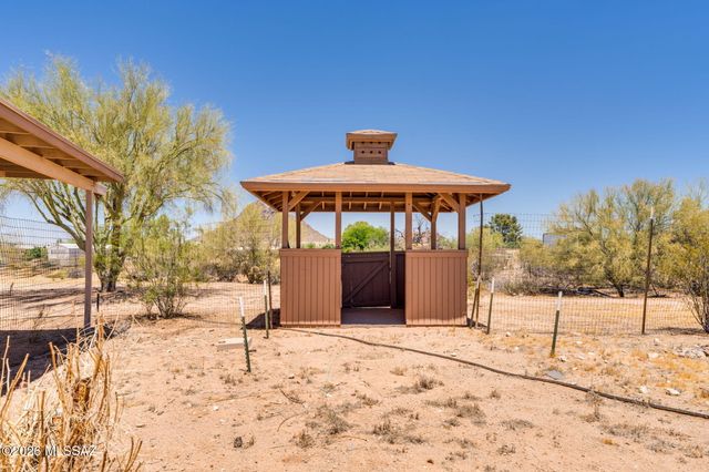 11165 W Anthony Drive, Tucson, AZ 85743