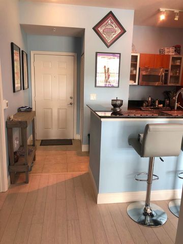 100 NE 6th Street PH5, Boynton Beach, FL 33435