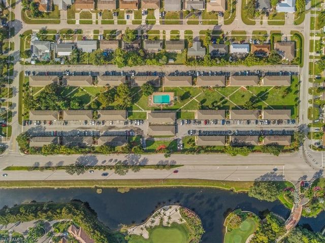 3325 Airport RD # U4, Naples, FL 34105