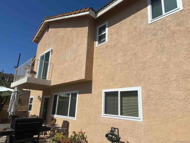 15595 Corte Montanoso, San Diego, CA 92127