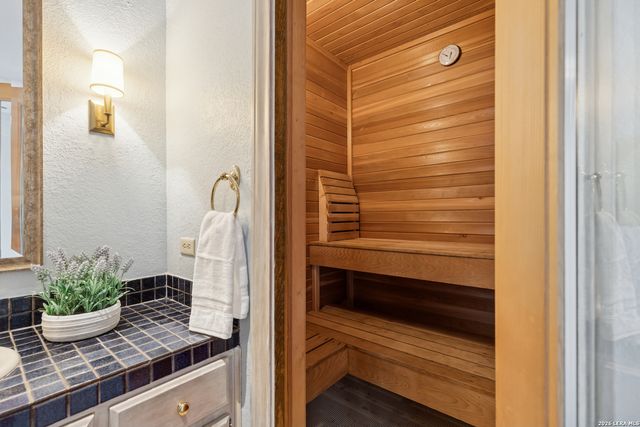 11607 Elm Ridge Rd, San Antonio, TX 78230