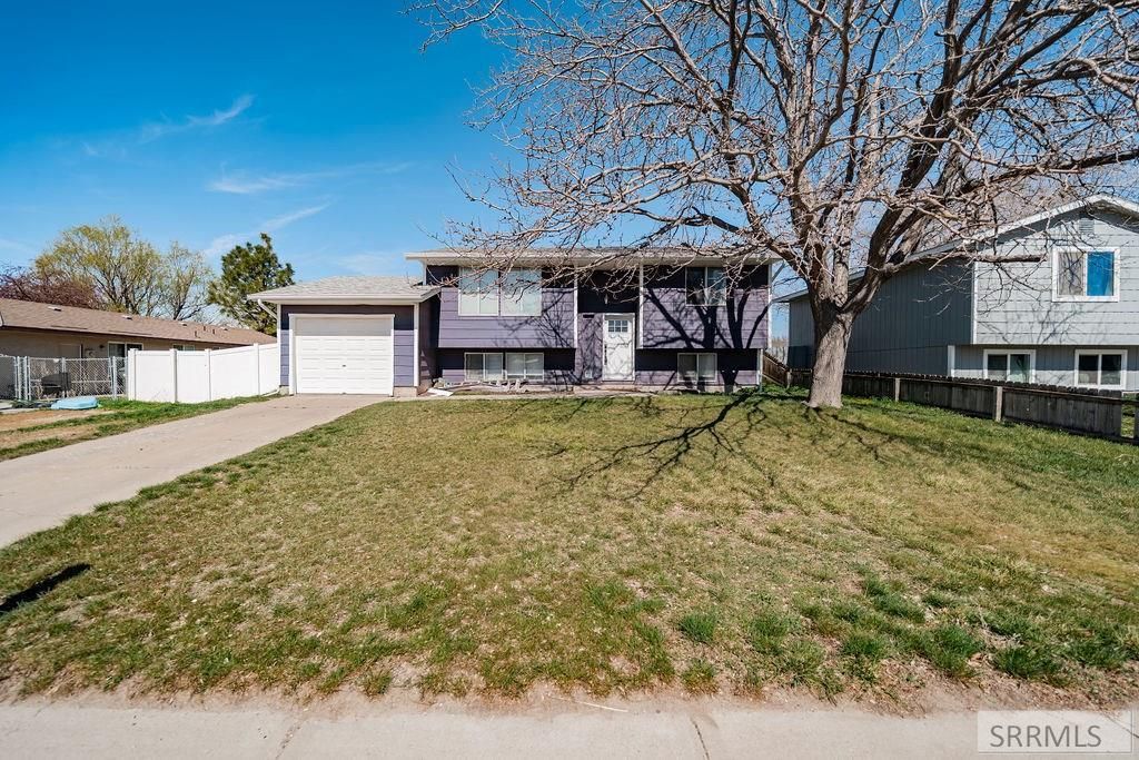 Image 1 of property listing at 1620 Jade Drive, Pocatello, ID 83202