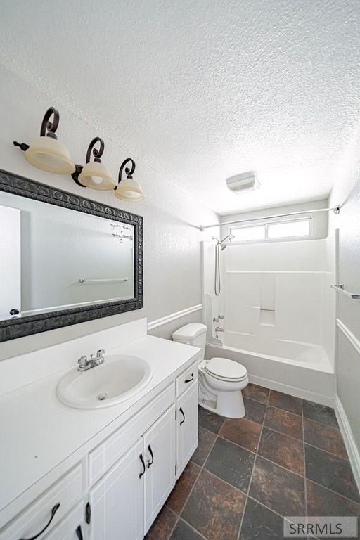 Image 19 of property listing at 1620 Jade Drive, Pocatello, ID 83202