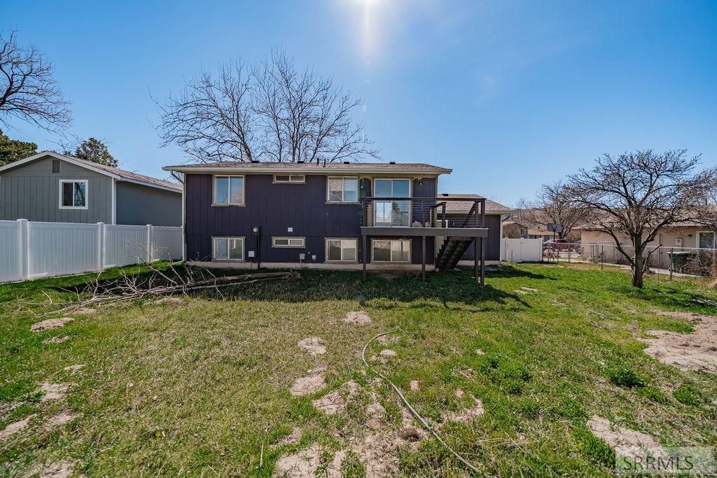 Image 5 of property listing at 1620 Jade Drive, Pocatello, ID 83202