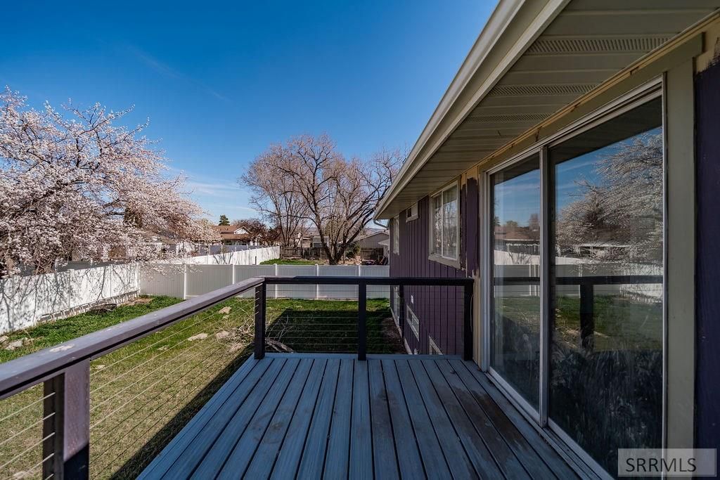 Image 6 of property listing at 1620 Jade Drive, Pocatello, ID 83202