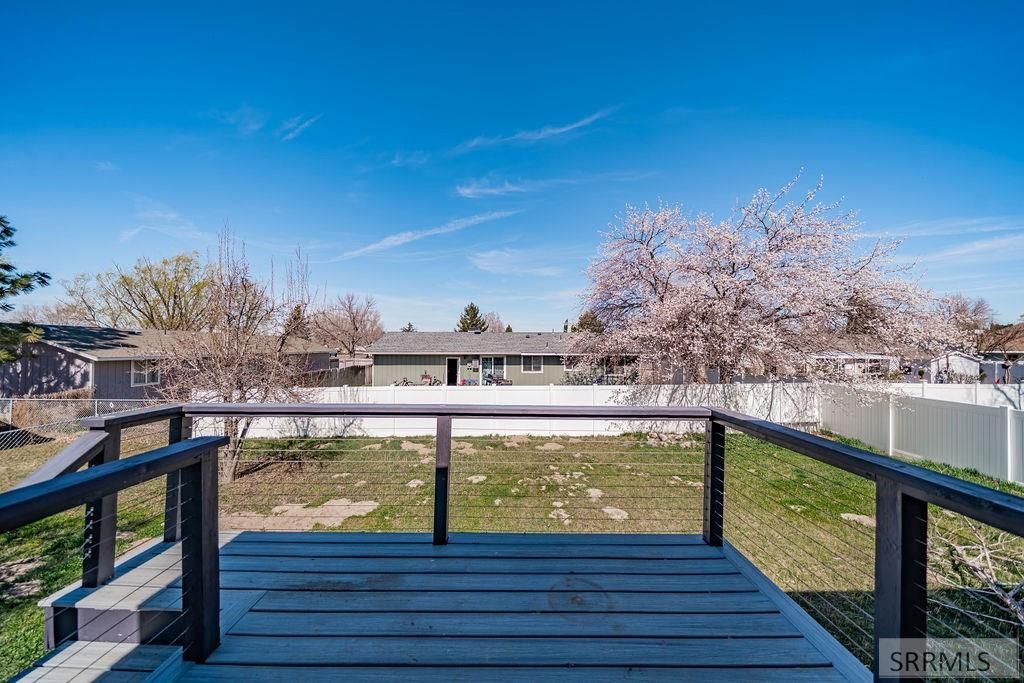 Image 7 of property listing at 1620 Jade Drive, Pocatello, ID 83202