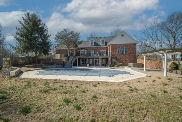 8334 Lawrence 2194, Monett, MO 65708