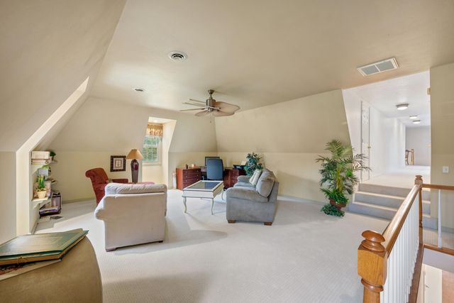 8334 Lawrence 2194, Monett, MO 65708