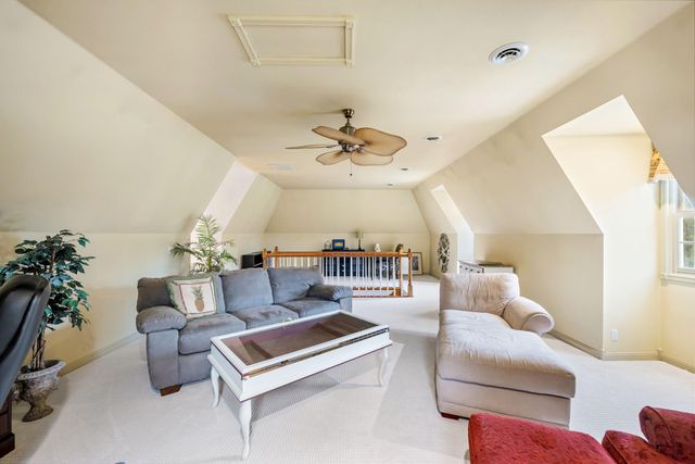 8334 Lawrence 2194, Monett, MO 65708