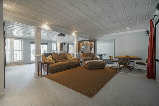 8334 Lawrence 2194, Monett, MO 65708