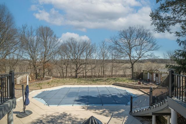 8334 Lawrence 2194, Monett, MO 65708