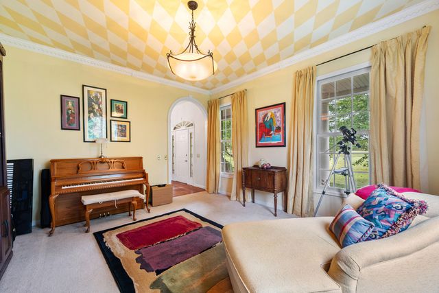 8334 Lawrence 2194, Monett, MO 65708