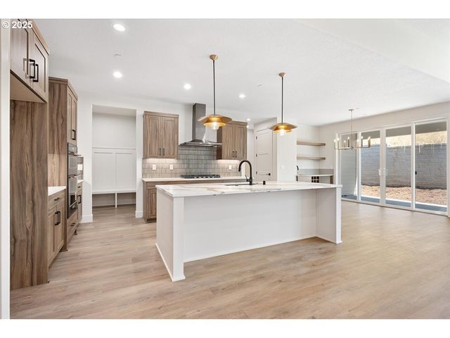 16803 Ne 38TH Ave, Vancouver, WA 98686