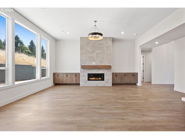 16803 Ne 38TH Ave, Vancouver, WA 98686