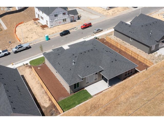 16803 Ne 38TH Ave, Vancouver, WA 98686