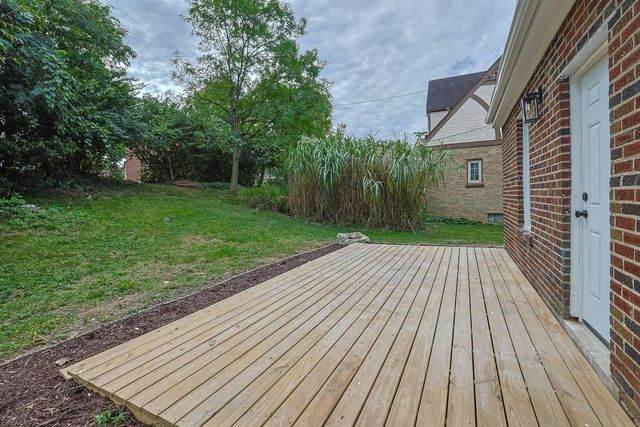 1139 Mount Allen Road, Park Hills, KY 41011