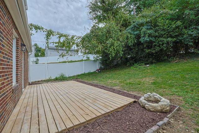 1139 Mount Allen Road, Park Hills, KY 41011