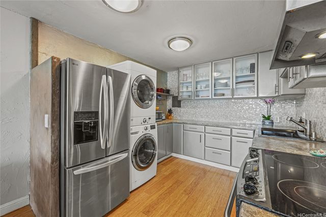 222 Liliuokalani Avenue 701, Honolulu, HI 96815