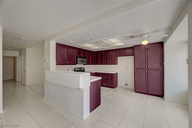 307 Abbington Street, Henderson, NV 89074