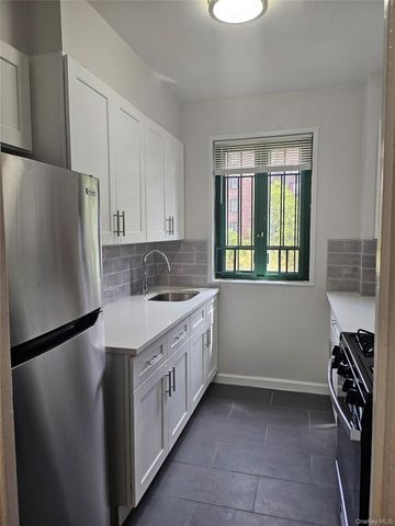 1705 Purdy Street 3C, Bronx, NY 10462