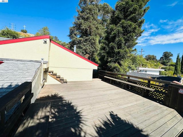 25132 DEL MAR AVE, Hayward, CA 94542