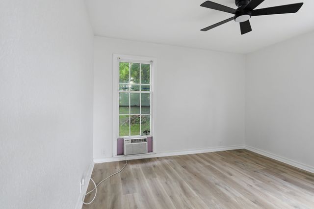 607 S Austin Street, Sherman, TX 75090