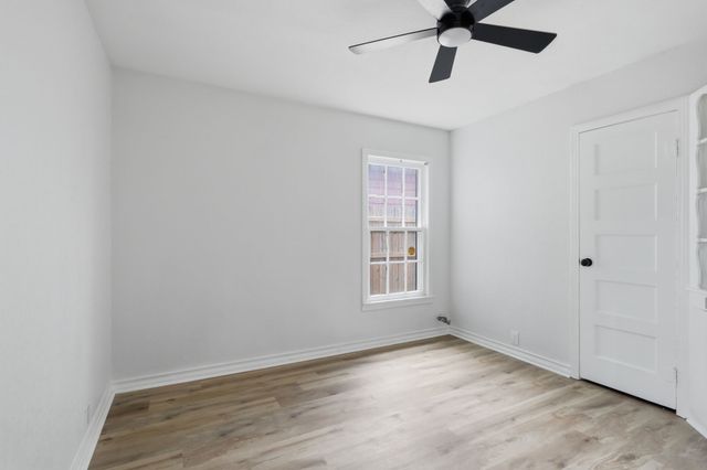 607 S Austin Street, Sherman, TX 75090