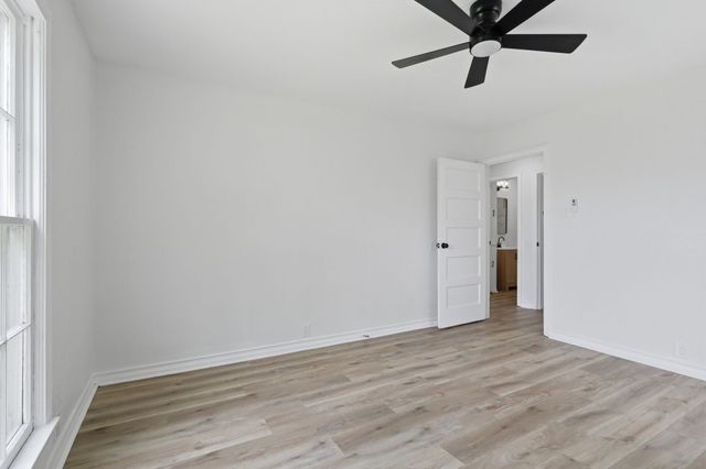 607 S Austin Street, Sherman, TX 75090