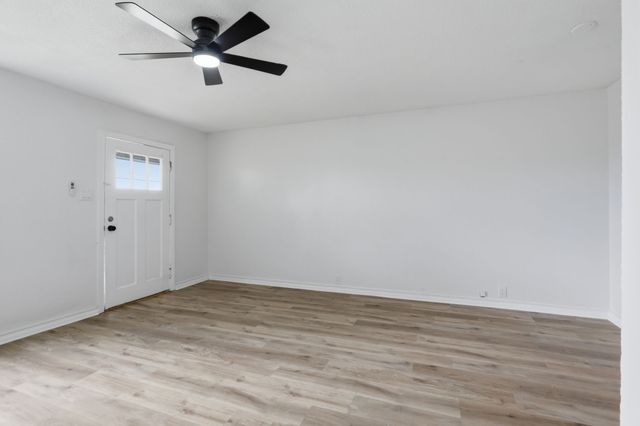 607 S Austin Street, Sherman, TX 75090