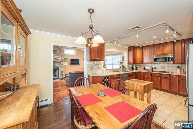 312 Cupsaw Drive, Ringwood, NJ 07456