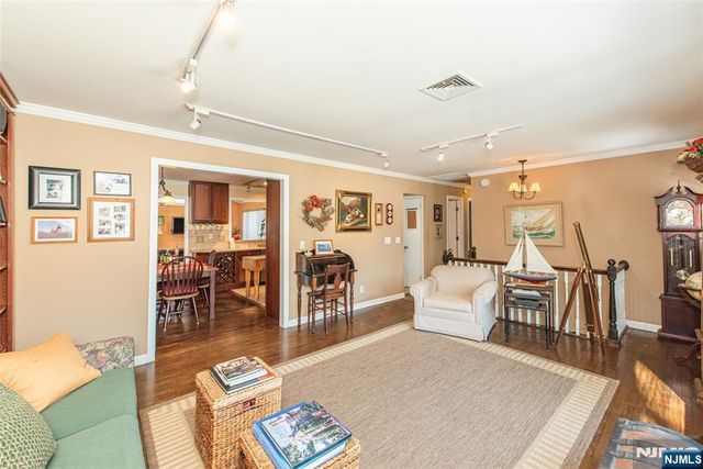 312 Cupsaw Drive, Ringwood, NJ 07456