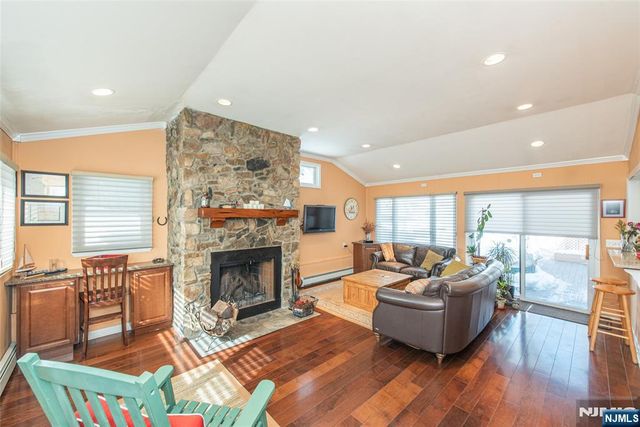 312 Cupsaw Drive, Ringwood, NJ 07456