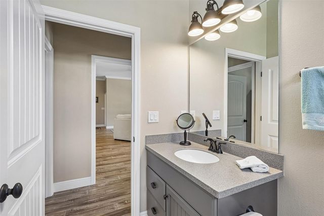 1212 FIESTA KEY CIRCLE, Lady Lake, FL 32159