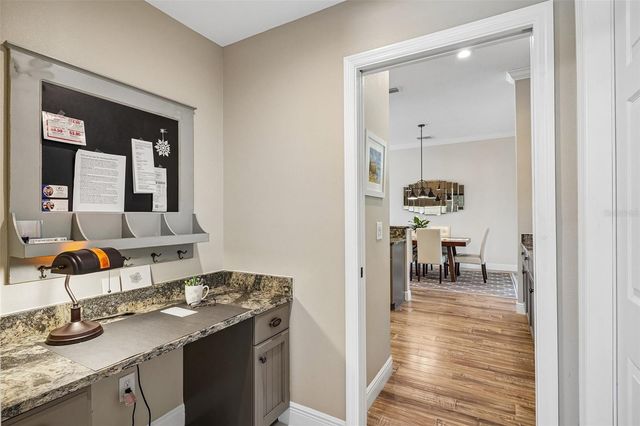 1212 FIESTA KEY CIRCLE, Lady Lake, FL 32159