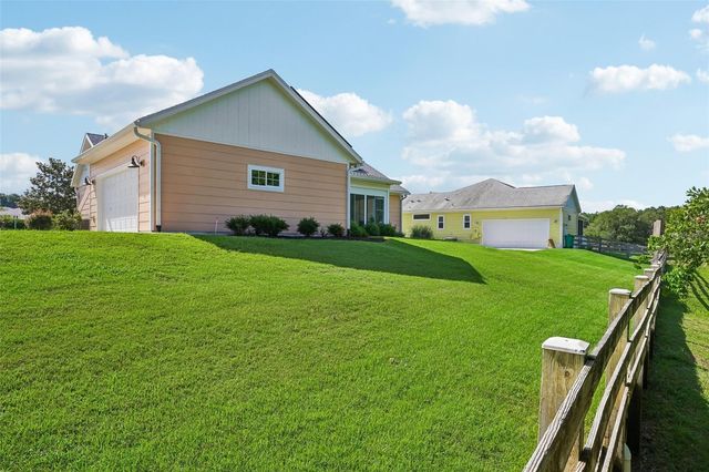 1212 FIESTA KEY CIRCLE, Lady Lake, FL 32159