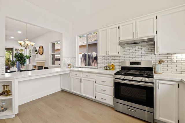 45 Rossignol Cir, Sacramento, CA 95833